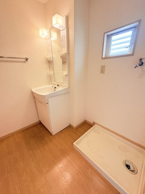 【洗面所】 | プラドール　C棟 | 使いやすい洗面所です