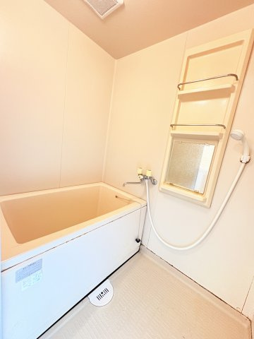 【浴室】 | プラドール　C棟 | コンパクトで使いやすいお風呂です