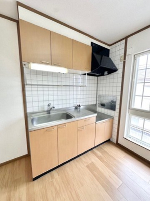 【キッチン】 | ヴィラサンライズ | コンパクトなキッチンで掃除もラクラク