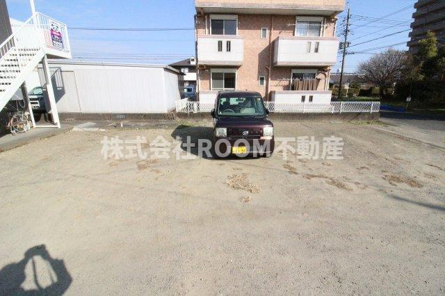 コーポ広原の駐車場|駐車場があります