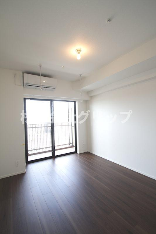 スパシエ東神奈川の洋室