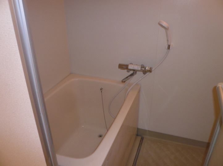 芦屋浜高層（高浜）2号棟の浴室