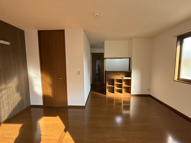 アゼリア大善の居間・リビング