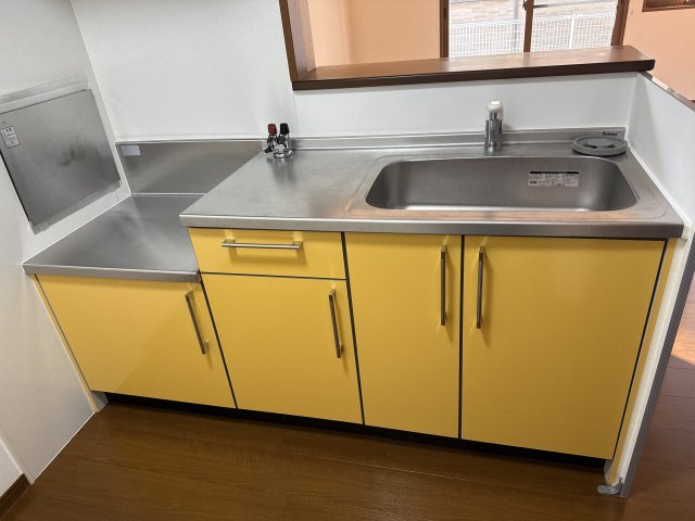 アゼリア大善のキッチン