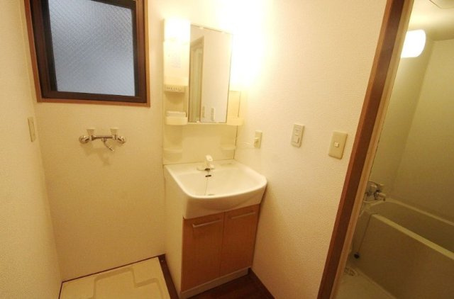 エスペランス駒込の洗面所