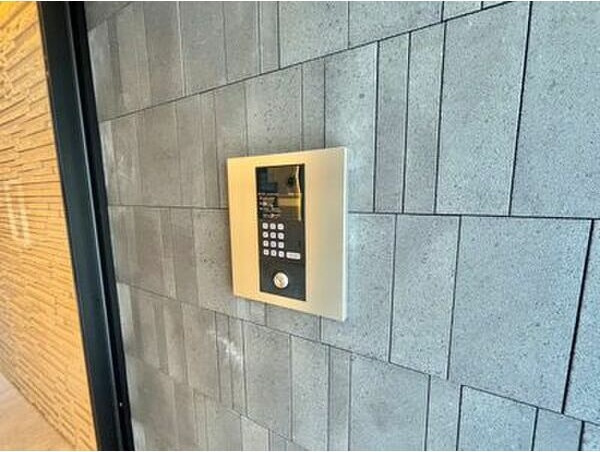 REFISIA太閤通のエントランス