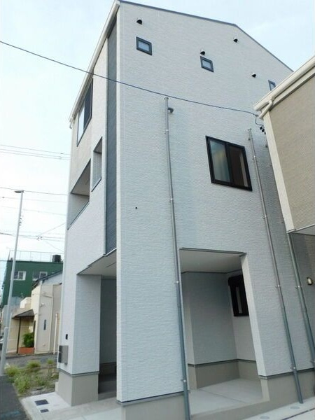 十王町貸家の外観