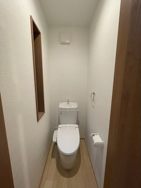 元宮町貸家のトイレ