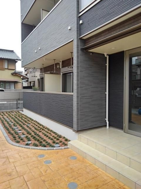 リファイメントのエントランス