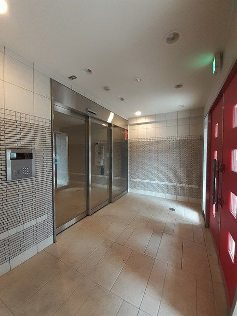 ラフレシール　トレスのエントランス
