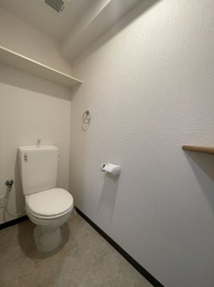 ラトレ白鳥のトイレ|落ち着いたトイレです