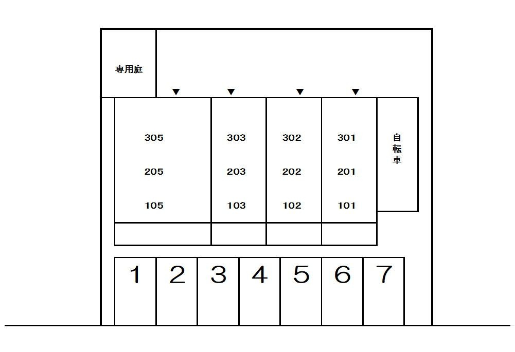 ライラックの駐車場