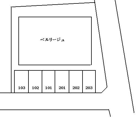 ベルリージュの駐車場