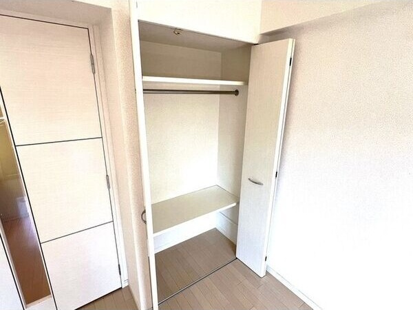 プレサンス千種駅前ネオステージの収納