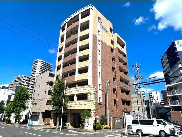 プレサンス千種駅前ネオステージの外観