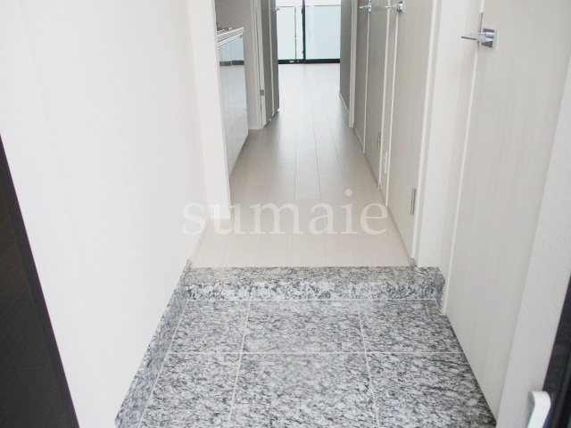 DIPS赤羽RESIDENCEの玄関