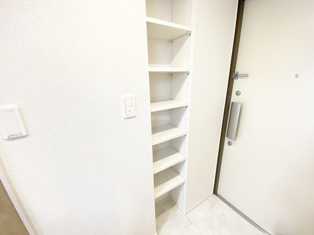 カステロ赤羽の収納|たくさん靴が入ります♪