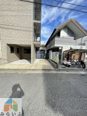 【駐車場】 | エクスランス月見坂