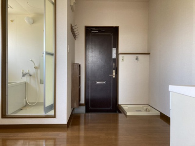 【玄関】 | メゾン・ひろ | 別室写真