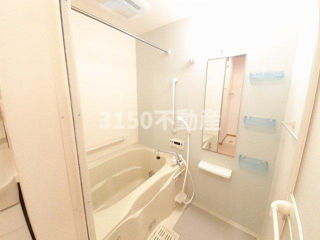 クリアネスＪの浴室