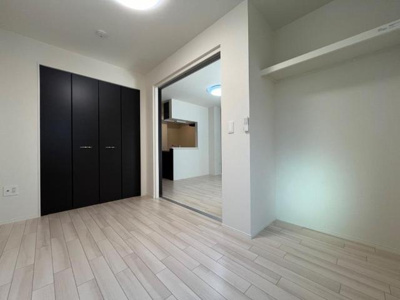 【内装】 | オーヴェスト　カーサ | 洋室