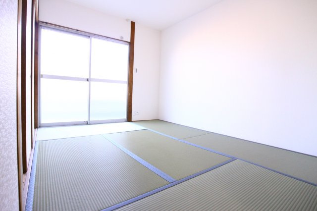 堀松マンションの寝室