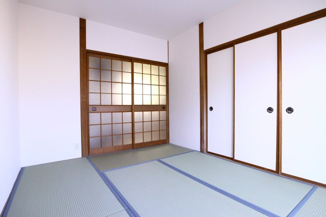 堀松マンションの内装