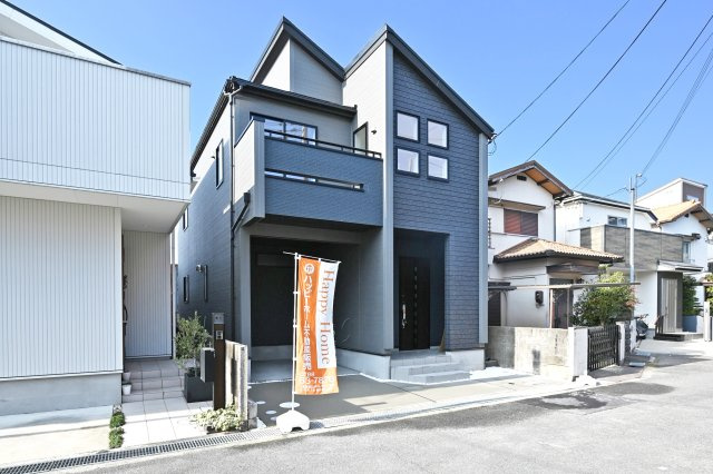 ブルーミングガーデン中野北1丁目新築一戸建│3LDK+インナーガレージ