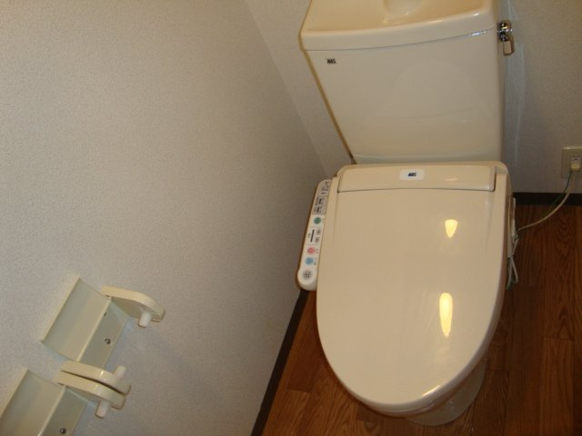 ローズガーデン長塚Ⅱのトイレ|シャワー付トイレ