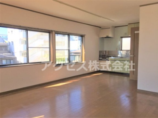 【居間・リビング】