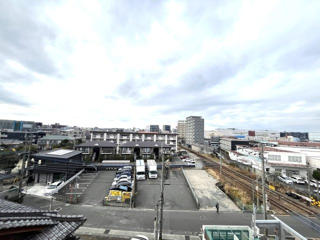 エンゼルハイム井尻第3の展望|南西向きにつき陽当たり、通風、眺望ともに良好です☆