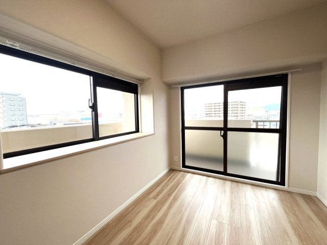 エンゼルハイム井尻第3の洋室|お子様のお部屋や書斎によさそうです☆