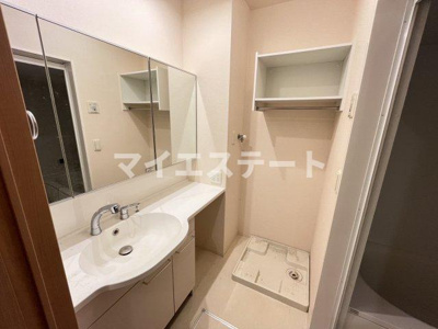 【洗面所】 | リーブリング | 別部屋写真