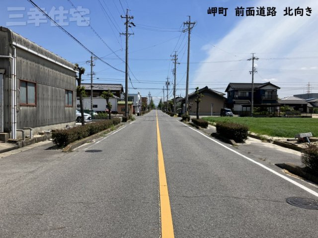 碧南市岬町の前面道路含む現地写真|前面道路