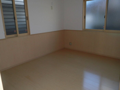 【洋室】 | アメニティ志木 | 落ち着いた色調の洋室です