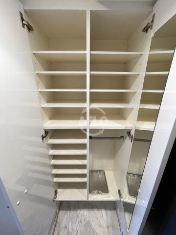 QCフラット北堀江の収納|QCフラット北堀江　玄関収納
