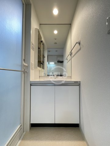 QCフラット北堀江の独立洗面台|QCフラット北堀江　独立洗面台