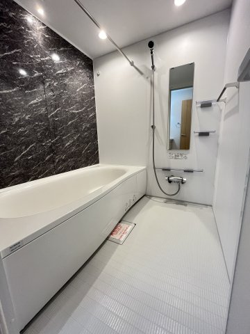 アルモニー八代Ⅰの浴室