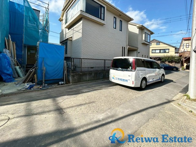 新築戸建　茅ヶ崎市東海岸南4丁目　全2棟の前面道路含む現地写真