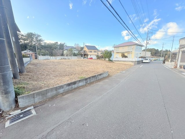 川越市笠幡　建築条件なし売地　JR川越線『笠幡駅』徒歩18分　【霞ヶ関小学区】の前面道路含む現地写真