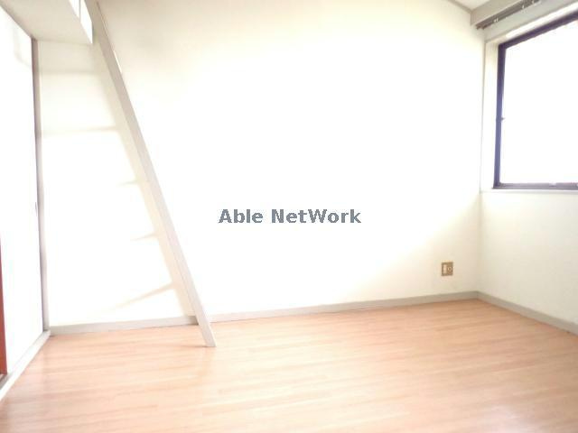 ジョリエ大野原の洋室|玄関横洋室※イメージ