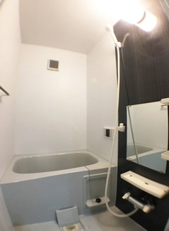 【浴室】 | Creanjyu suzu