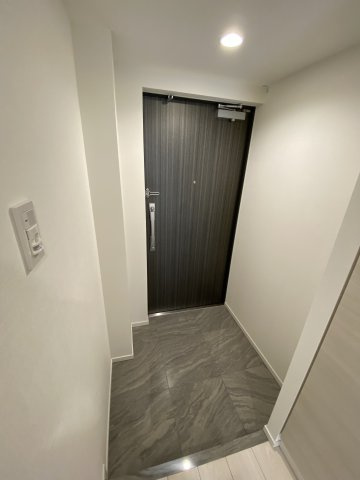 S-RESIDENCE菊川rivieの玄関