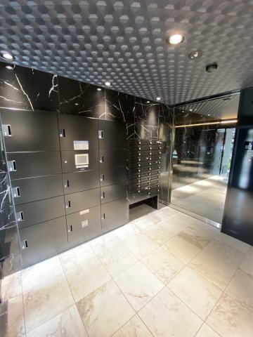 S-RESIDENCE菊川rivieのエントランス