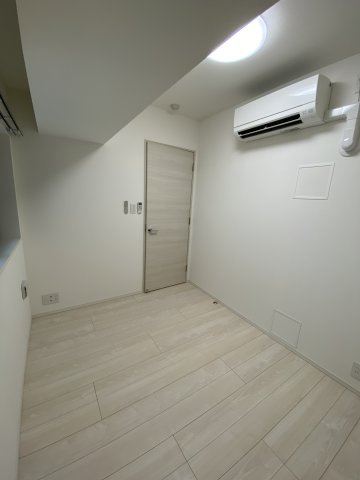 S-RESIDENCE菊川rivieの洋室