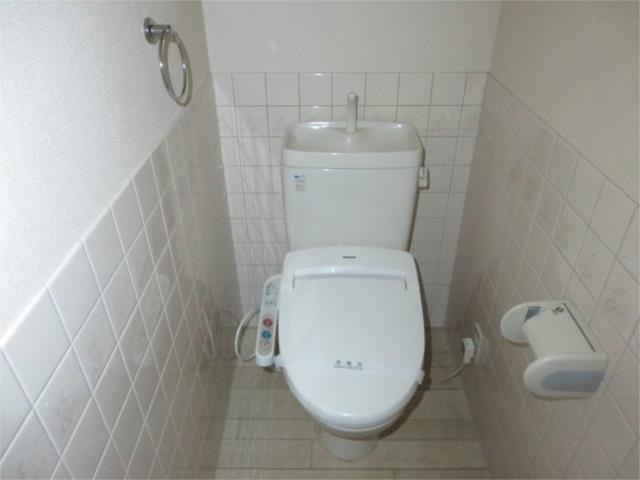 川崎市多摩区東三田３丁目の賃貸マンションのトイレ