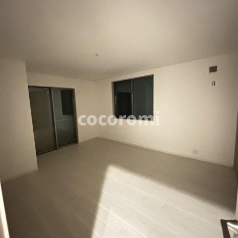 下植野小字宮本　新築戸建ての居間・リビング