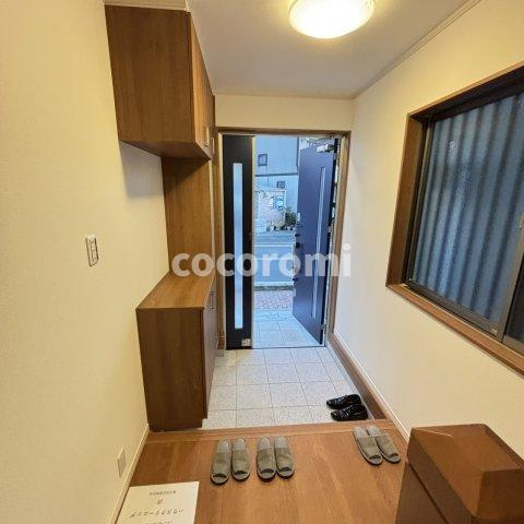 下植野小字宮本　新築戸建ての玄関