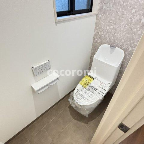 下植野小字宮本　新築戸建てのトイレ