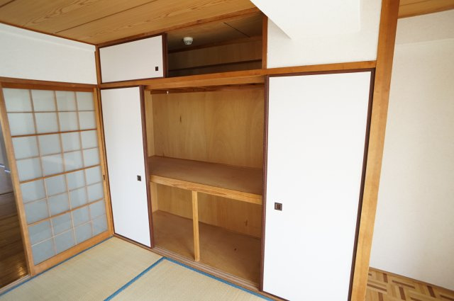 松本ビルの収納